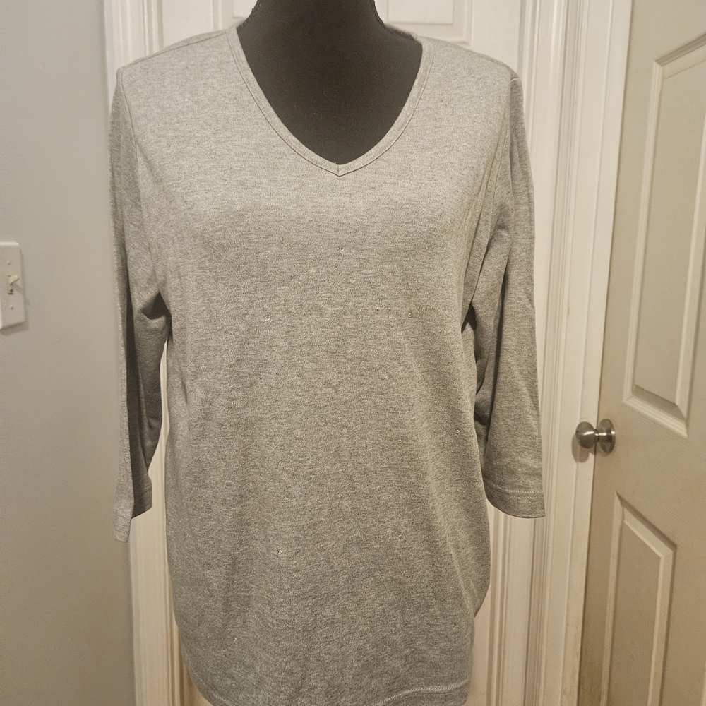 NWT Quacker Factory Gray V Neck 3/4 Sleeve Shirt